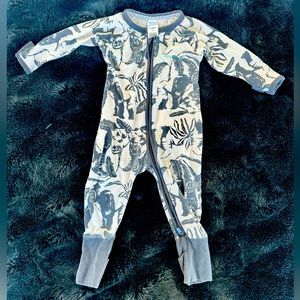 Bonds wondersuit 6-12 months onesie romper pajamas gorilla black white
